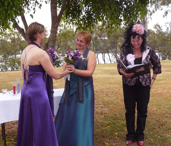 Helen & Cara had a commitment with a Flower Exchange that combined with their Love Story made their friends cry with Rainbow Pride Celebrant Marilyn Verschuure